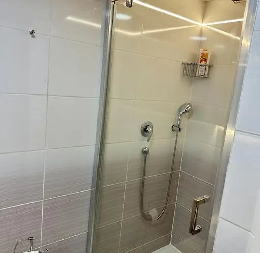 Palac Anezka D1 Brno